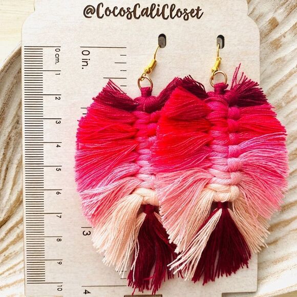 Boho Pink Ombre Macrame Tassel Leaf Drop Earrings NWT - Picture 4 of 6